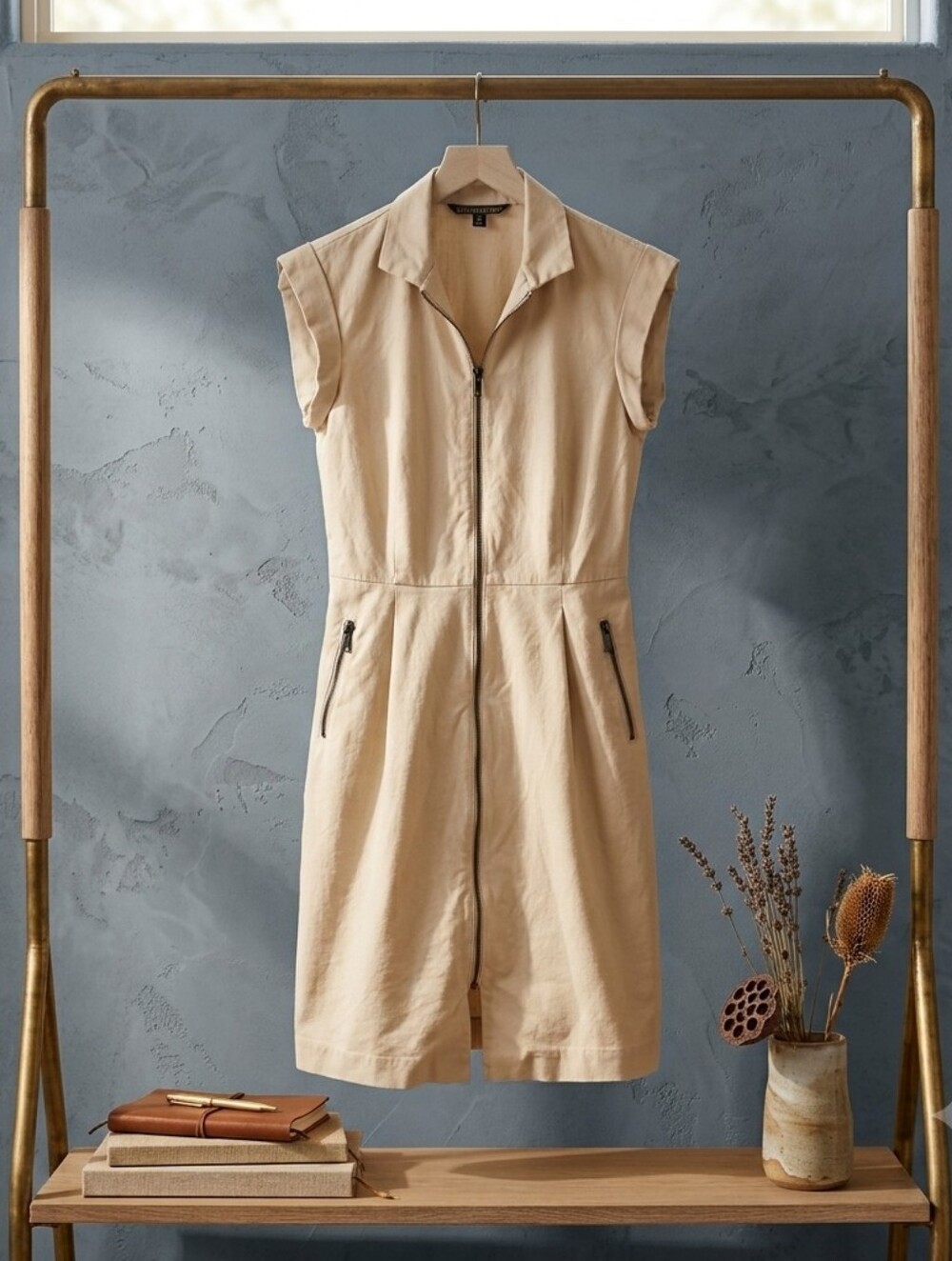 Quiet Luxury Lafayette 148 New York  Zip-Front Utility Midi Dress Size 2